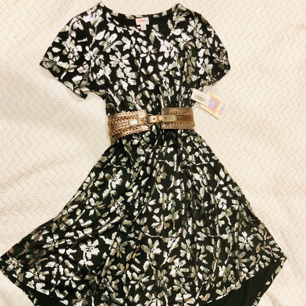 NWT Lularoe Carly Elegance Collection Medium